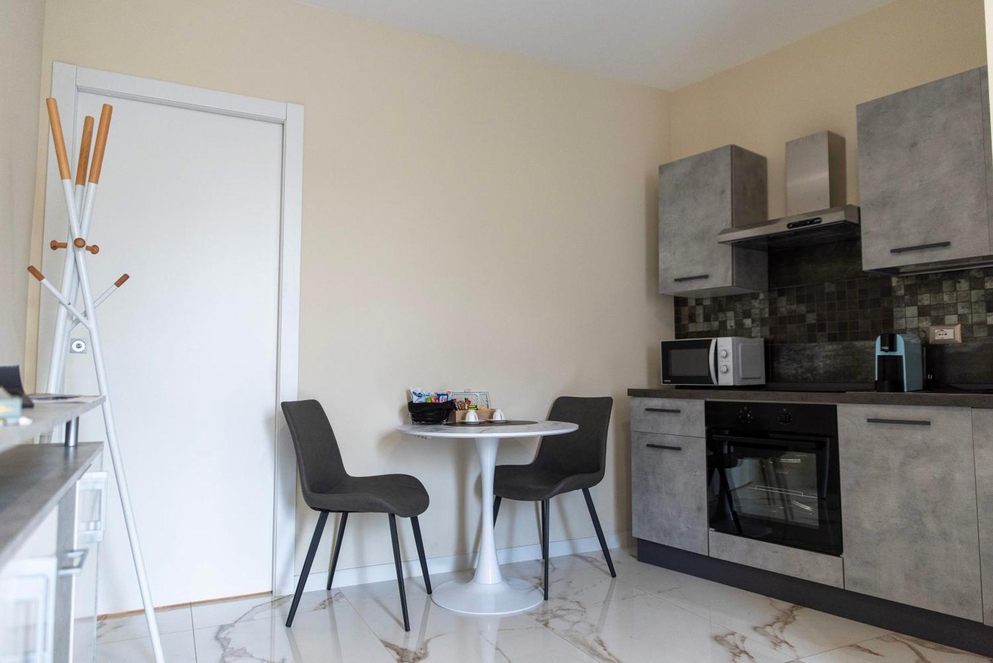 Apartamento Casa Di Zina Verona Exterior foto