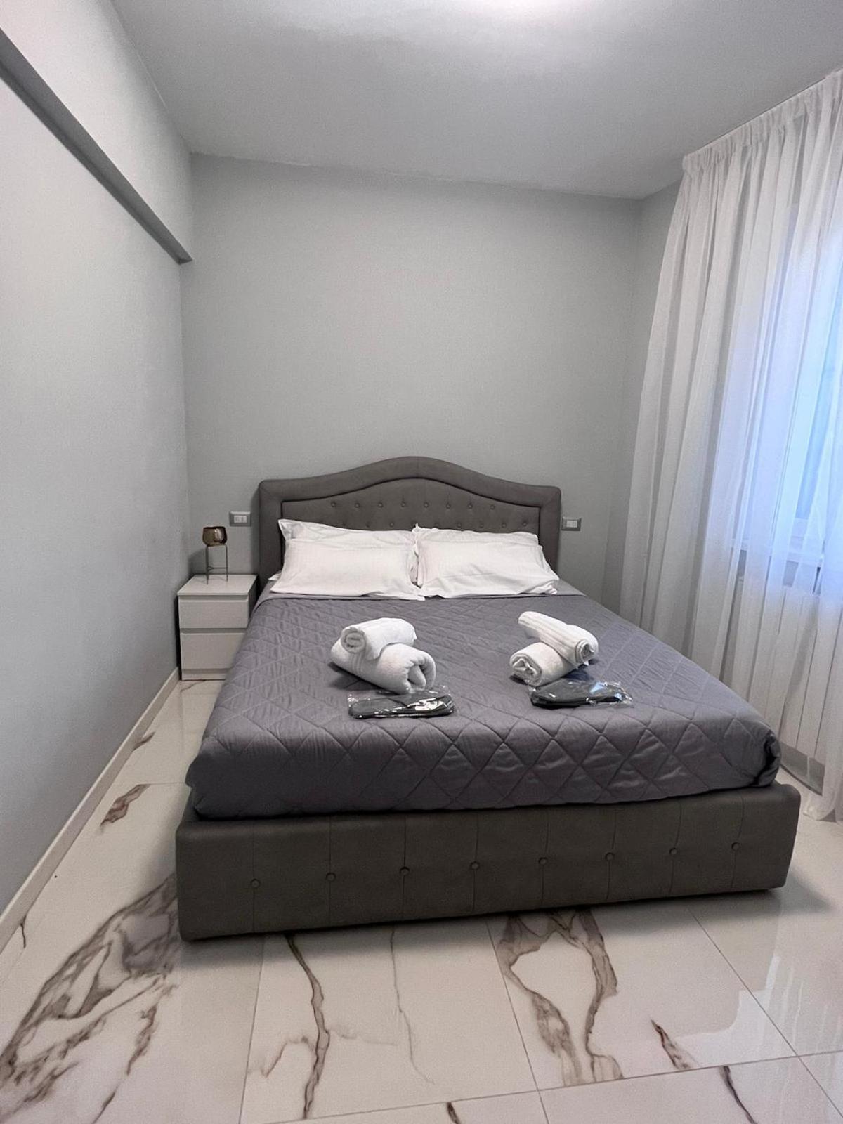 Apartamento Casa Di Zina Verona Exterior foto